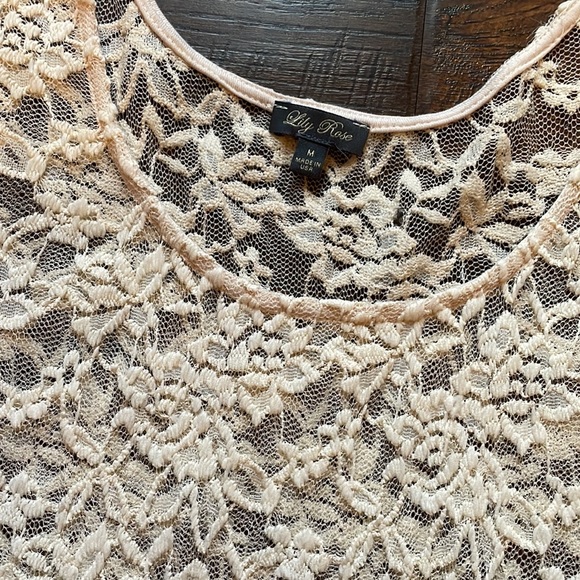 Lily rose size m peplum top - Picture 2 of 7